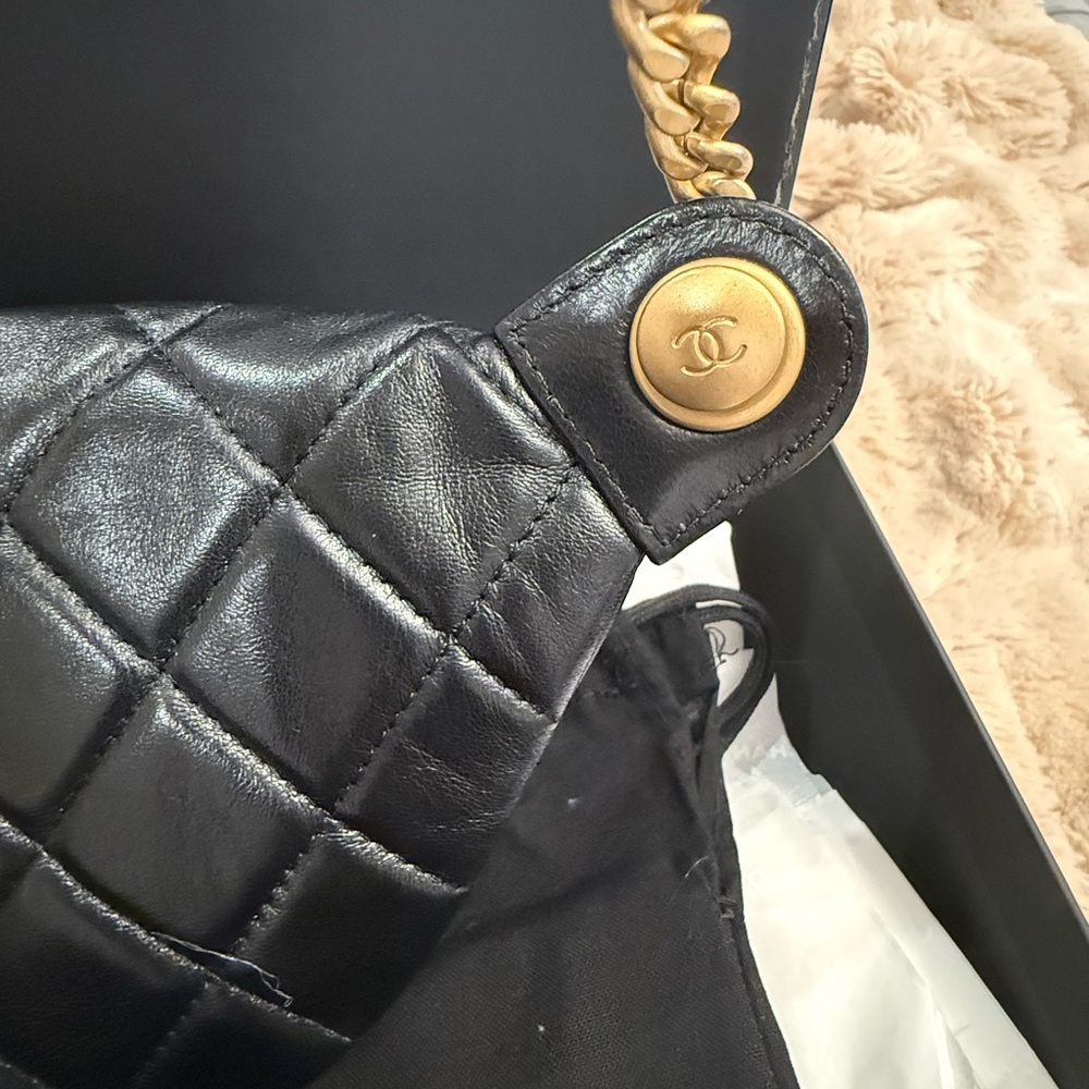 ❤️Authentic Chanel Lambskin Quilted Waist Belt Fanny Bum Bag Black & Gold ❤️ - Picture 4 of 16